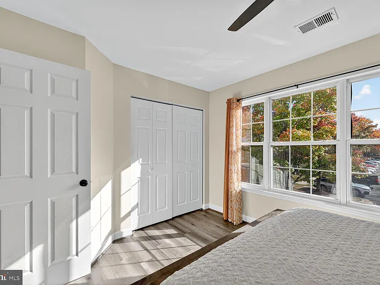 13486 Grouserun Ln — Photo 10