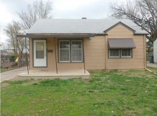 1332 N Pershing Ave, Wichita, KS 67208
