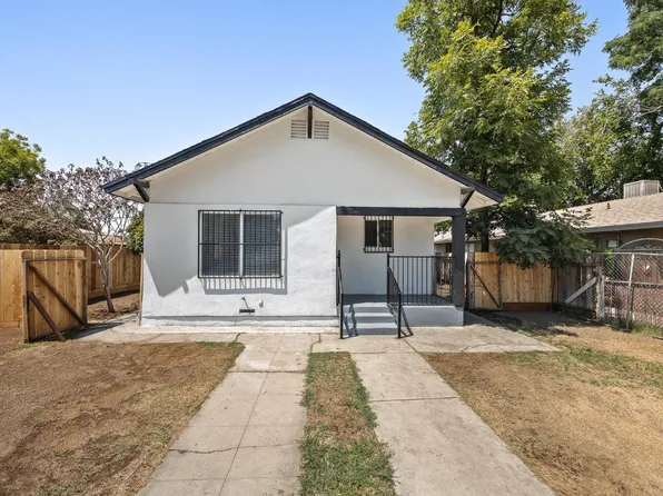 2241 E Clay Ave, Fresno, CA 93701