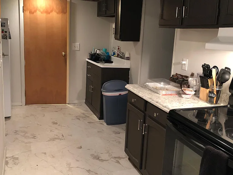 414 Locust St #4 — Photo 11
