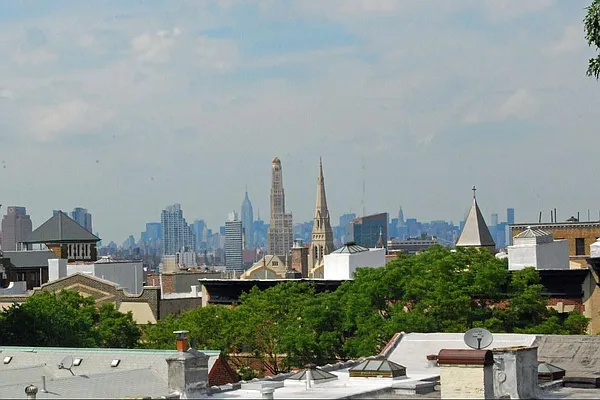 Rented by Corcoran | media 19