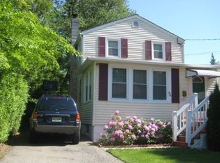 34 Barnsboro Rd, Parsippany, NJ 07054