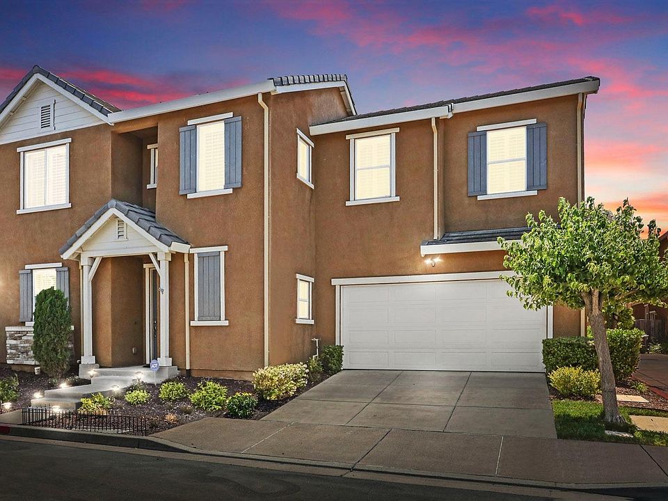 1st image of 284 Kapalua Bay Cir