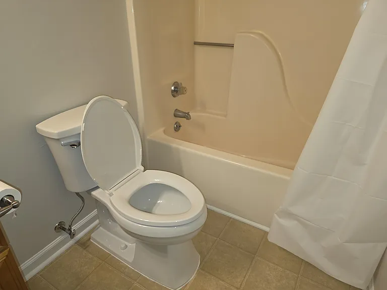 727 Shelby Dr — Photo 22