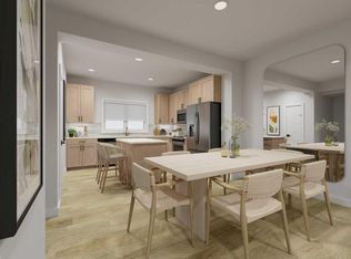 30 S Rochester Vw NW #103, Calgary, AB T3L 0H1