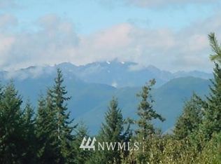 8065 NW Holly Rd #B, Bremerton, WA 98312