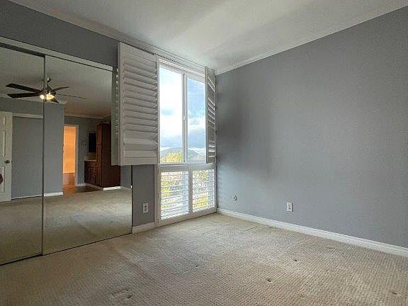 4th image of 6930 Hyde Park Dr Unit 328
