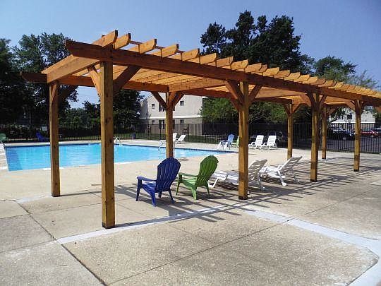 2nd image of 1716 Shanley Dr APT 4