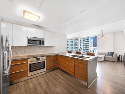 601 NE 27th St APT 901, Miami, FL, 33137