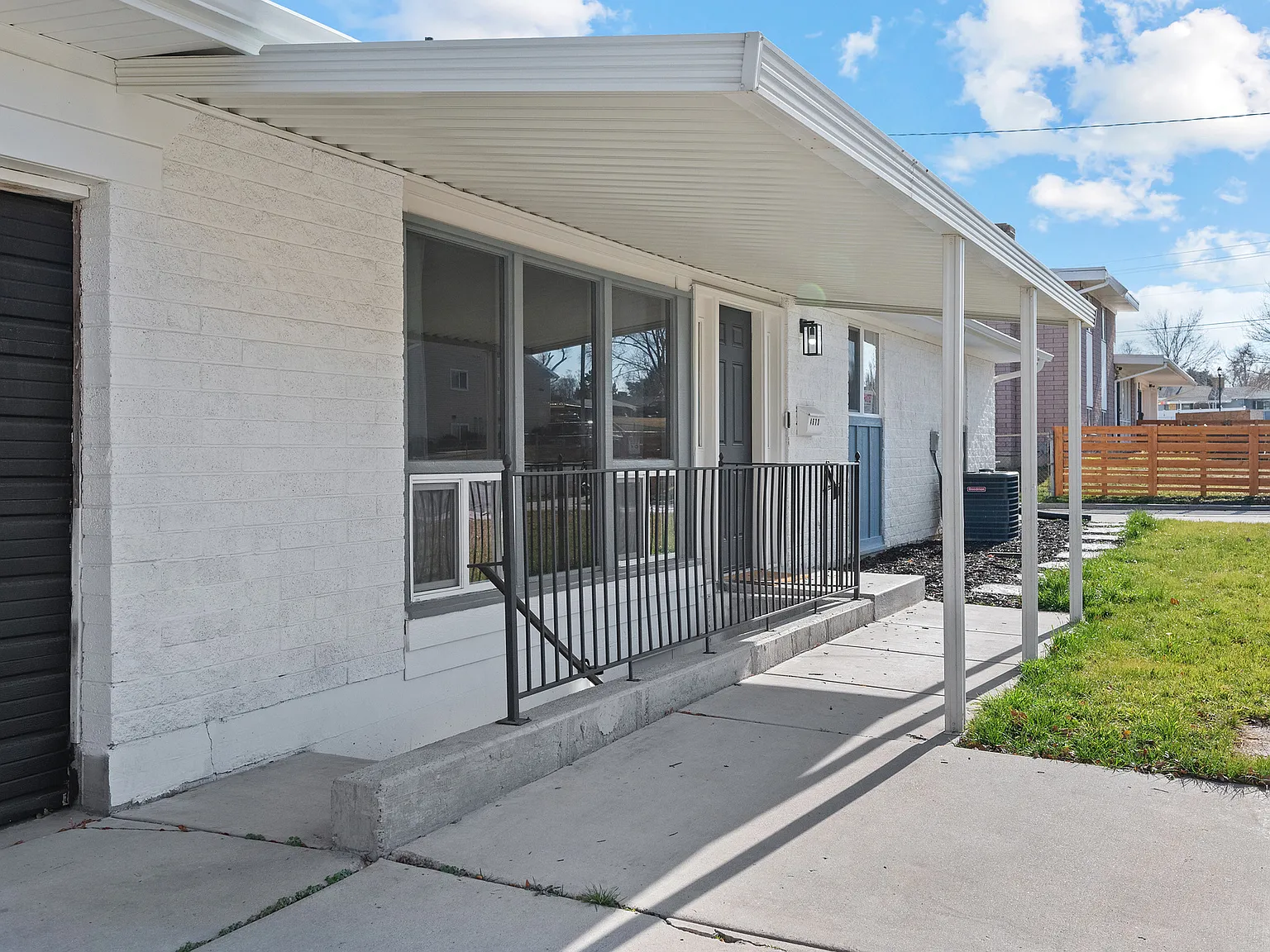 6 bed, 2704 sqft, $3,500 — Photo 4
