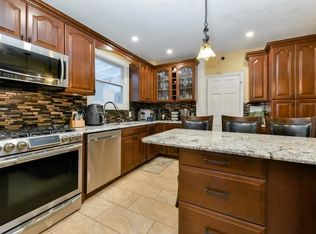445 Lynn St #1, Malden, MA 02148