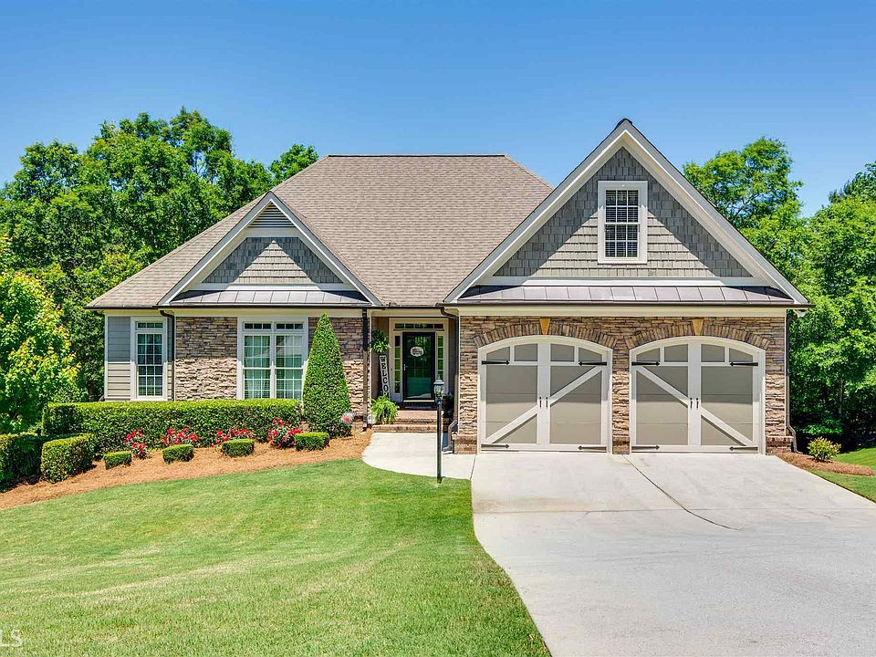 1st image of 813 Oakridge Ter