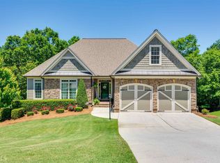 813 Oakridge Ter, Loganville, GA 30052