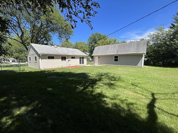 5th image of 26W345 Burdette Ave