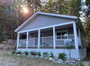 5275 Selma Park Rd, Sechelt, BC V7Z0C2