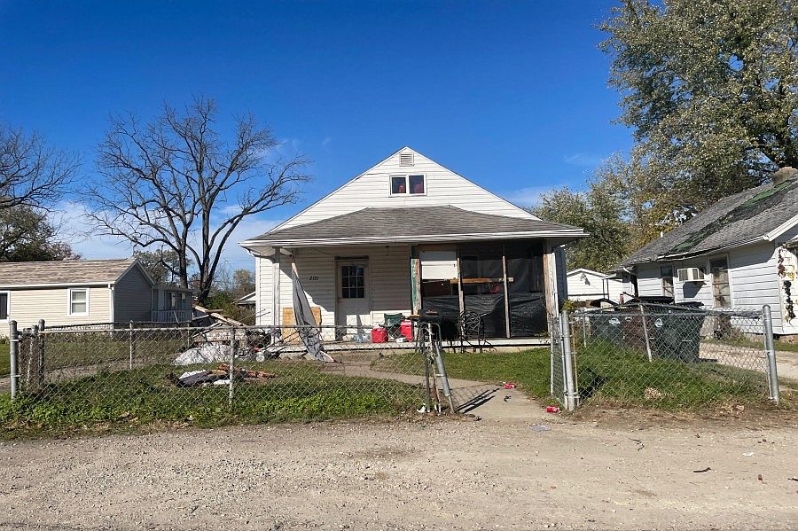 1st image of 2121 Lodell Ave
