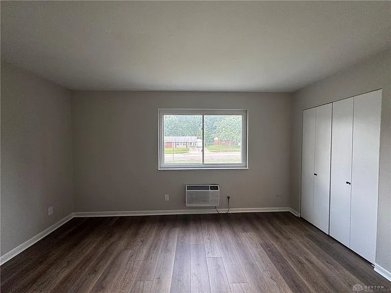 3040 E Dorothy Ln #2 — Photo 8
