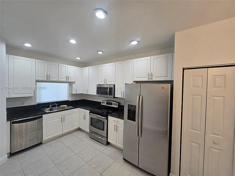 9738 Darlington Pl #9738 — Photo 24