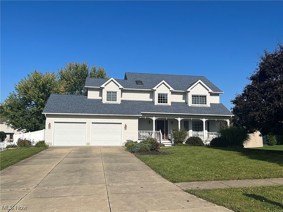 1st image of 127 Red Oak Dr