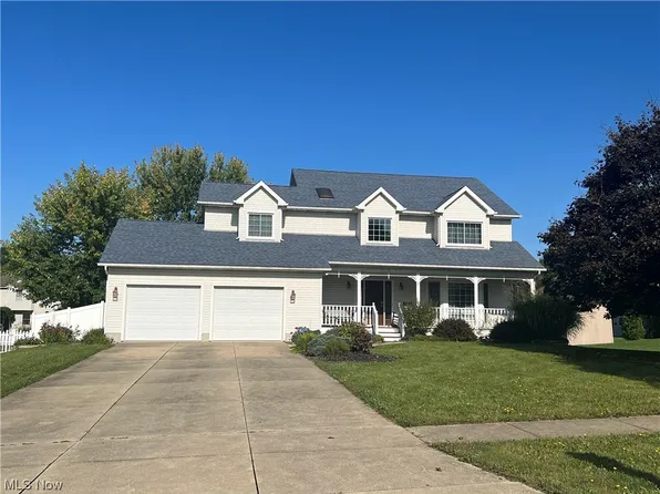 127 Red Oak Dr, Seville, OH 44273