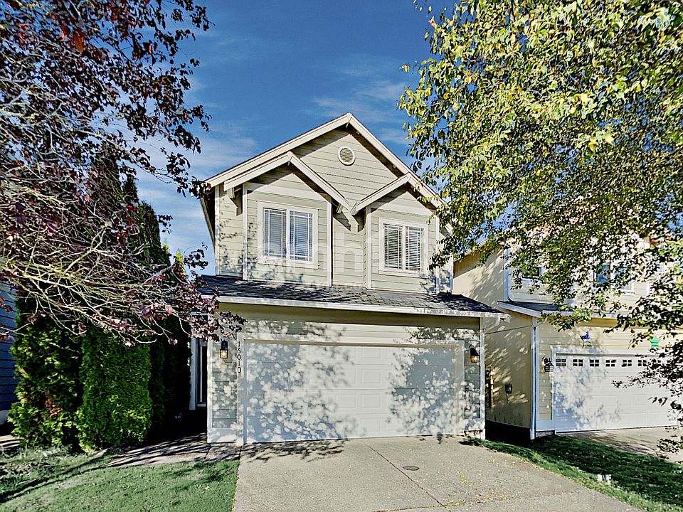 1st image of 16010 89th Ave E