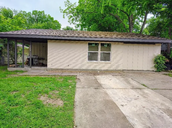 4284 Wiley College Dr, Dallas, TX 75241
