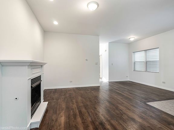 4th image of 6732 S Dorchester Ave