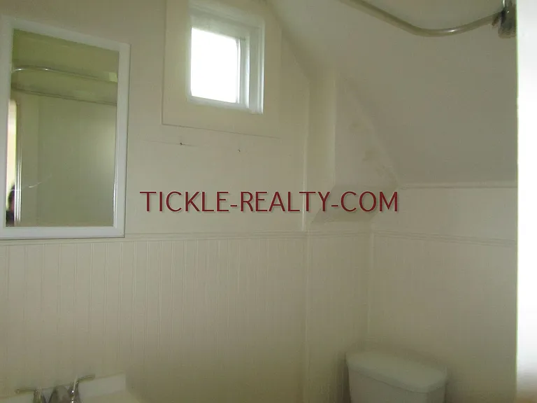 294 Meigs St — Photo 8