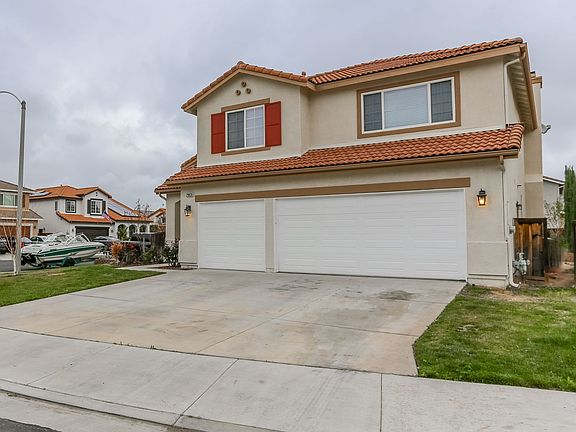 3rd image of 29830 Rock Rose Ct