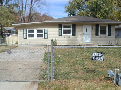 315 W Insley Ave, Bonner Springs, KS, 66012