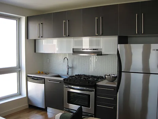 Rented by Cyberapts Management | media 18