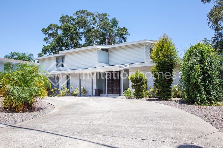 2nd image of 1021 Brookside Dr