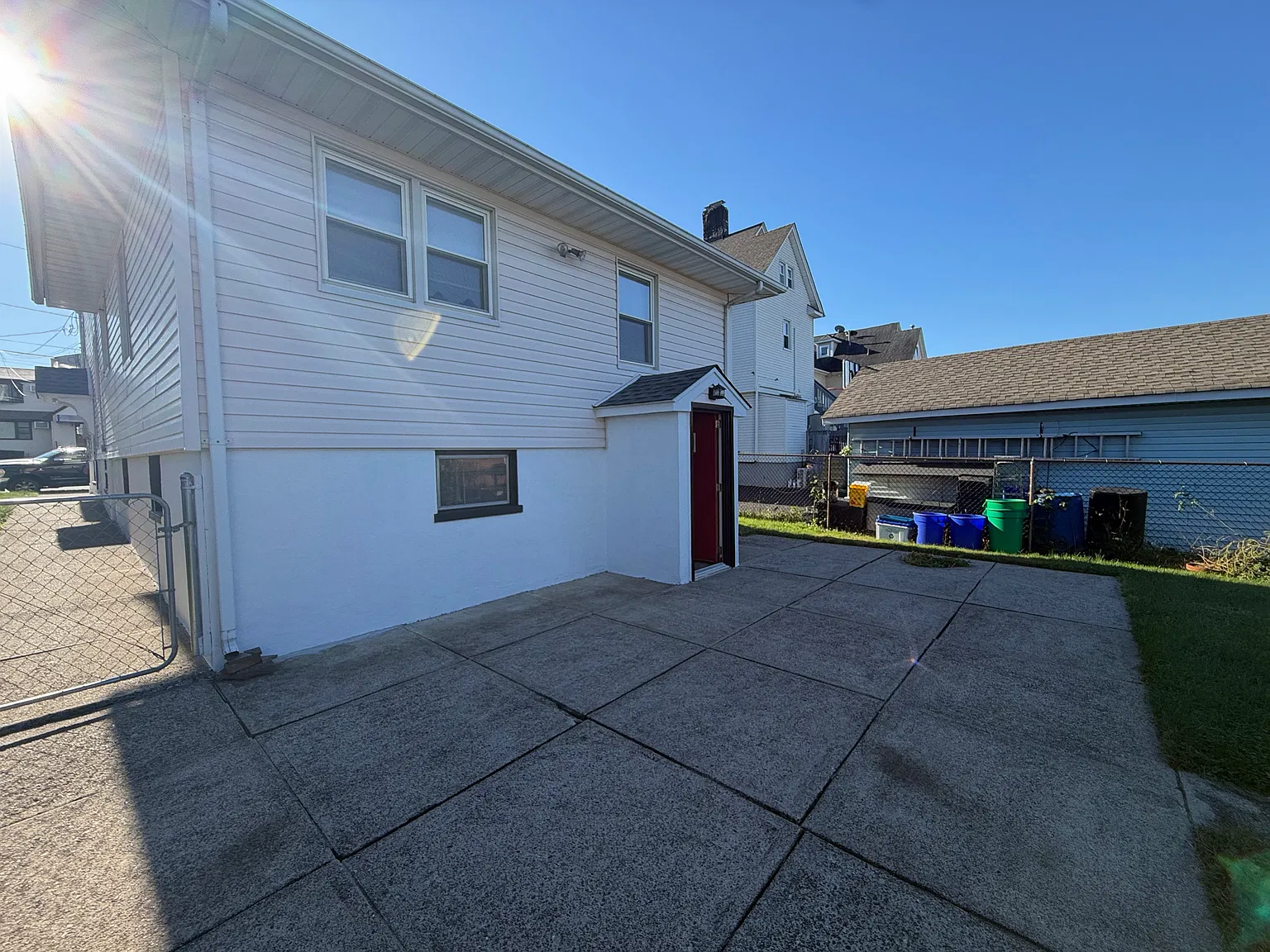 33 Livingston Ave — Photo 4