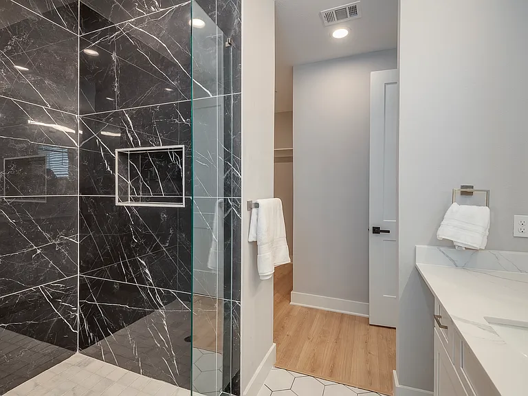 1423 N Carroll Townhomes — Photo 22