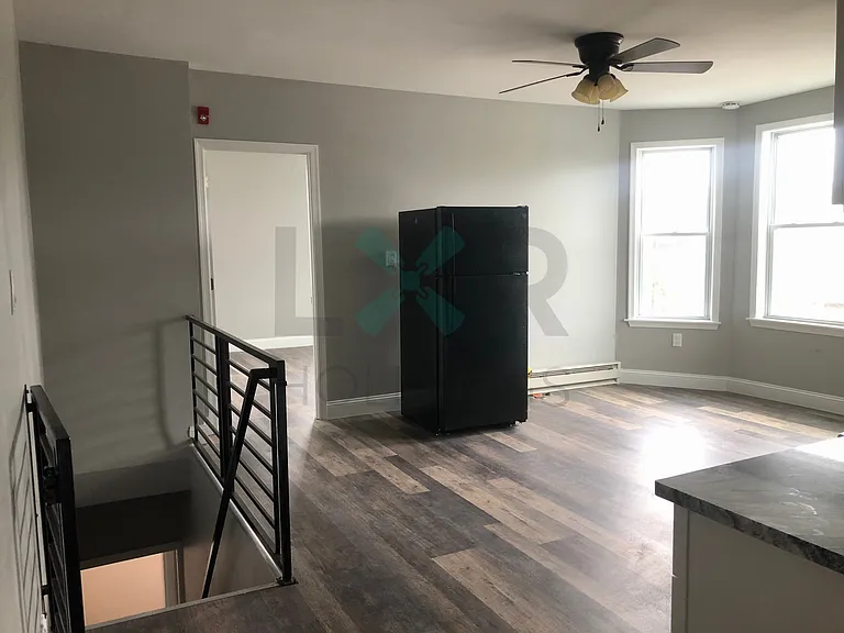 5437 Master St #2 — Photo 10