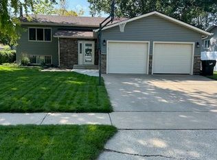 1679 Pocatello Dr, Bismarck, ND 58504