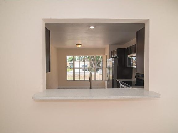 5th image of 106 Lochness Ln
