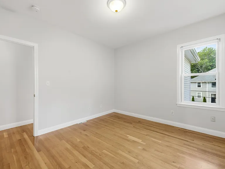 7 Park Ave #7 — Photo 11
