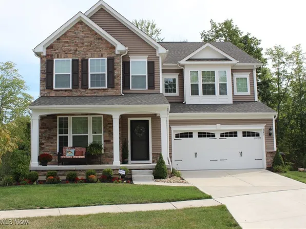 840 Sunrise Cir, Aurora, OH 44202