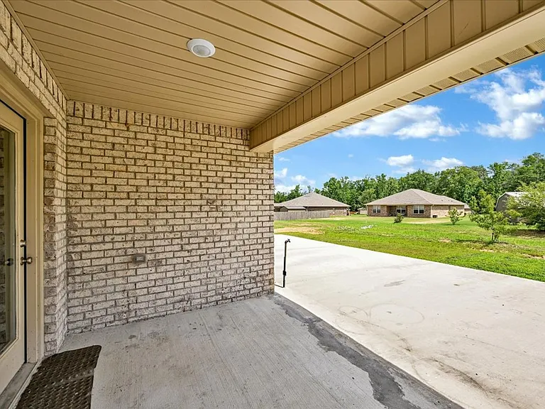 1108 Quail Hollow Rd — Photo 22