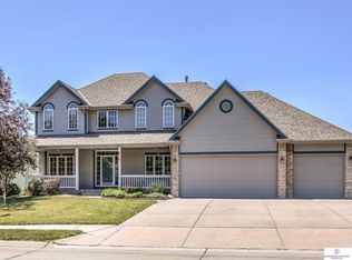8120 S 106th St, La Vista, NE 68128