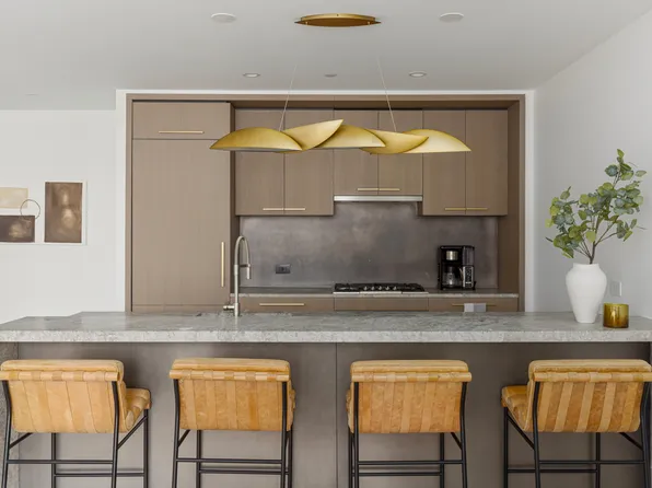 91 Leonard Street image 3 of 21