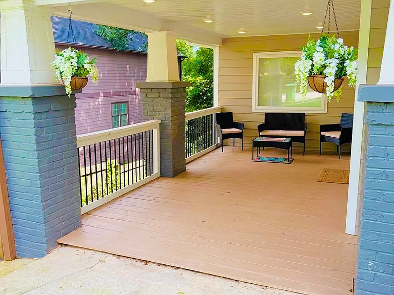 Adair Ave SE — Photo 16