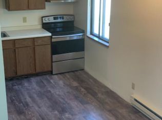 2018 N Sherman Ave #8, Madison, WI 53704