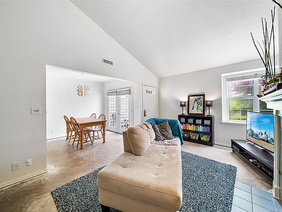 4th image of 6340 E 89th Pl #A