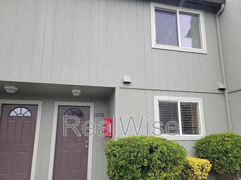 1 bed, 1.0 bath, 1000 sqft, $1,195 — Photo 2