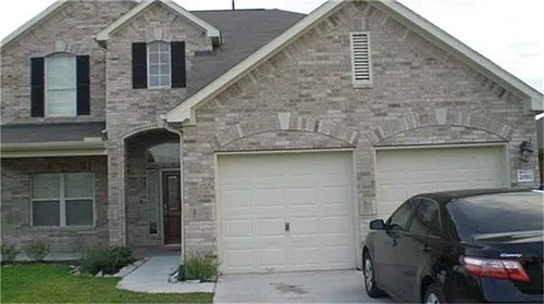 20511 Raincrest Dr Photo 1