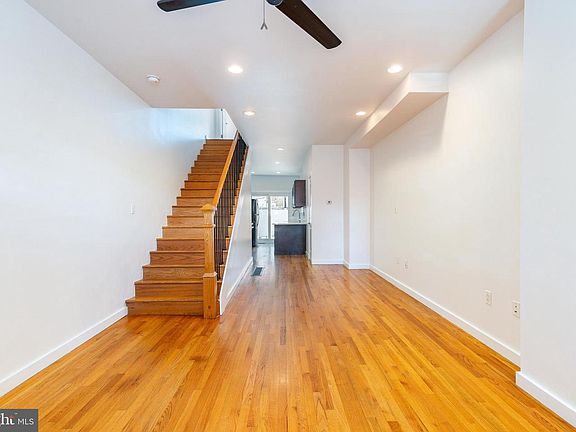 5th image of 2340 E Letterly St