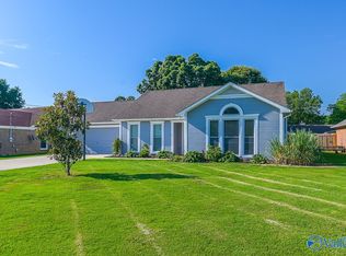 609 Leslie St SW, Decatur, AL 35603