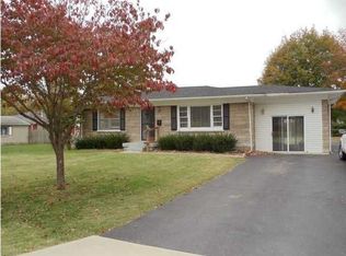 8362 Walker Rd, Louisville, KY 40258